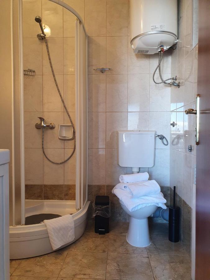 Room Novakovic Biograd Na Moru Exterior foto